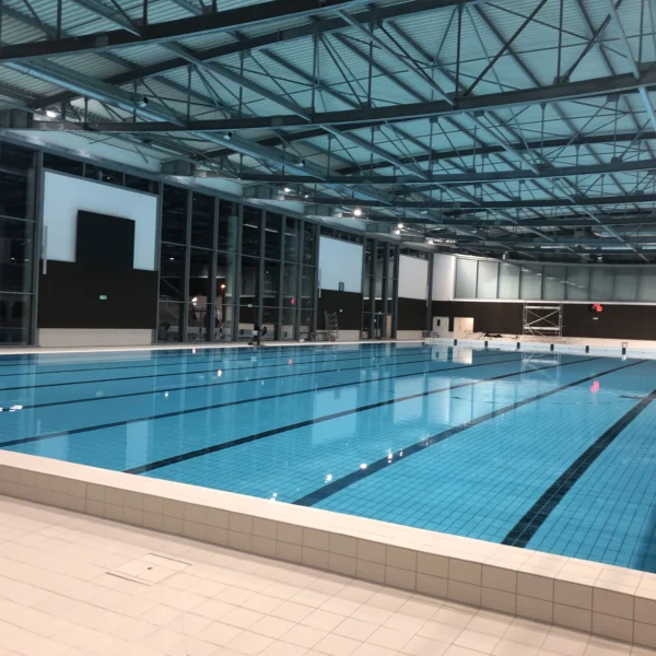 Piscine olympique de Mennecy